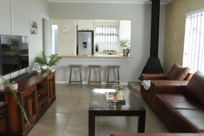 4 Bedroom Property for Sale in Richmond Estate Western Cape